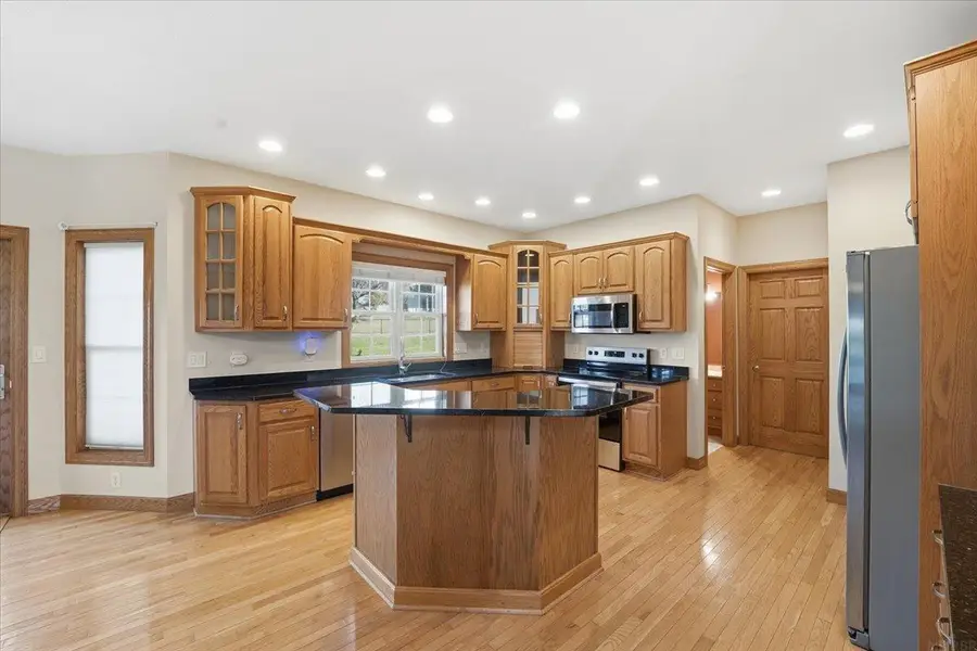 2706 Country Meadow Lane, Cedar Falls, IA 50613 - Image #3