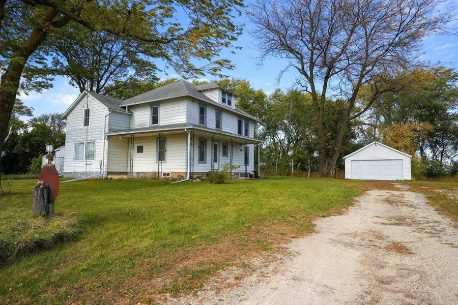 5721 E Gresham Road, Dunkerton, IA 50626 - Image #3