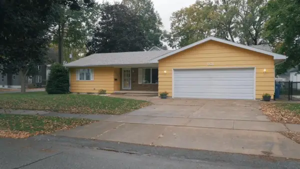 601 N Johnson Street, Charles City, IA 50616