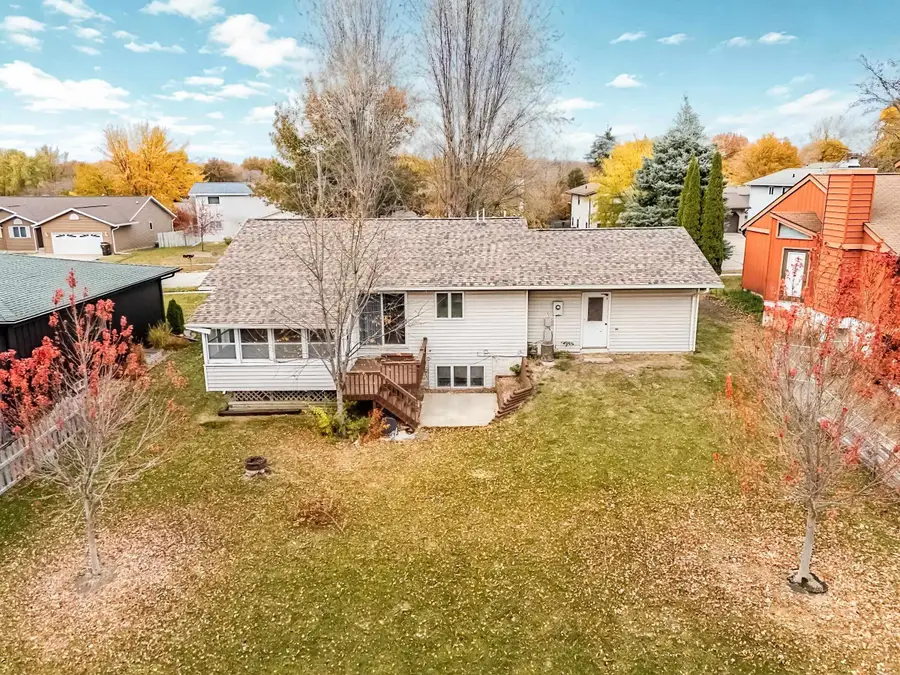 2126 Coventry Lane, Cedar Falls, IA 50613 - Image #3