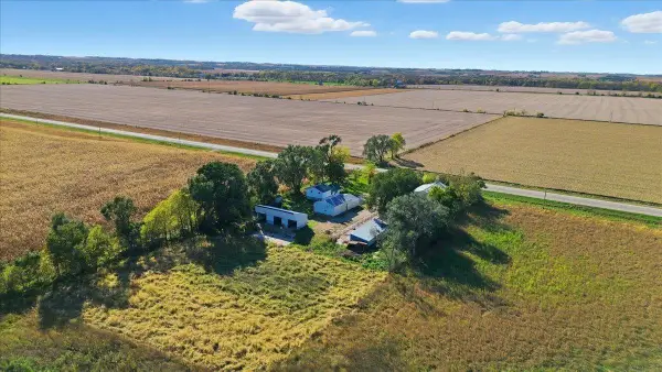 16525 Hwy 188, Clarksville, IA 50619