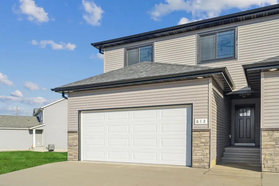 612 Grindstone Circle, Waterloo, IA 50702 - Image #2