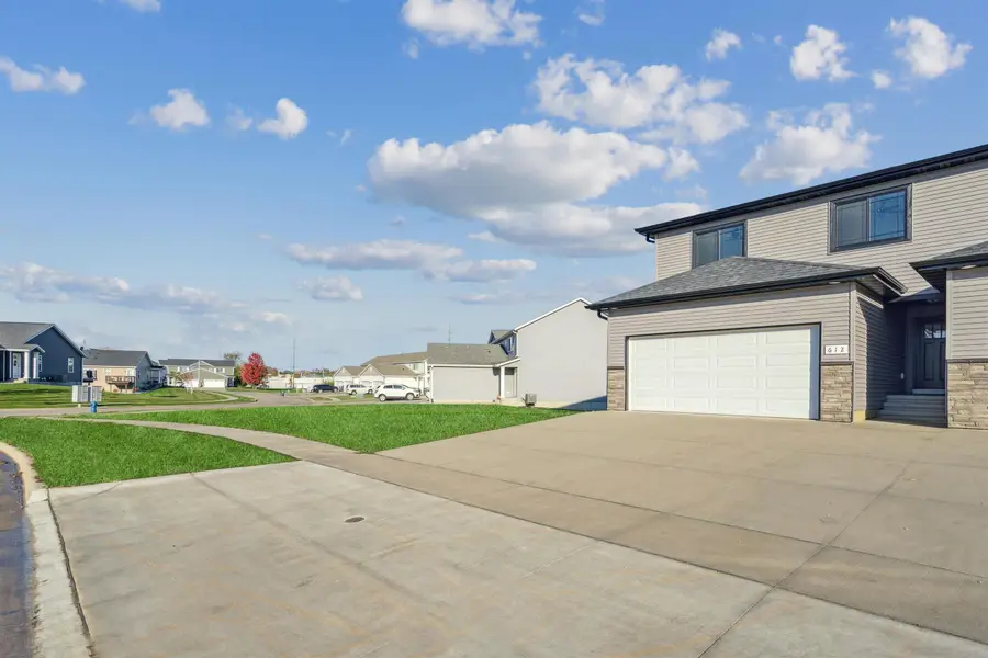 612 Grindstone Circle, Waterloo, IA 50702 - Image #3