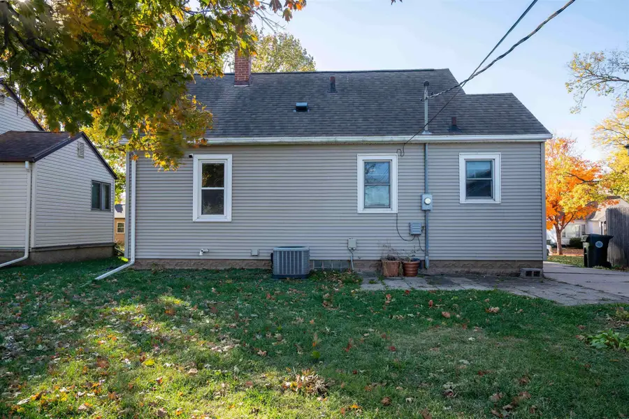 1811 Forest Avenue, Waterloo, IA 50702 - Image #2