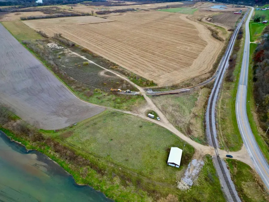 2817 26 Highway, New Albin, IA 52160 - Image #2