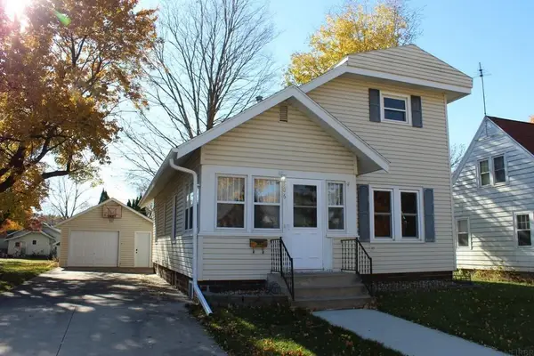 306 2nd Avenue, Charles City, IA 50616