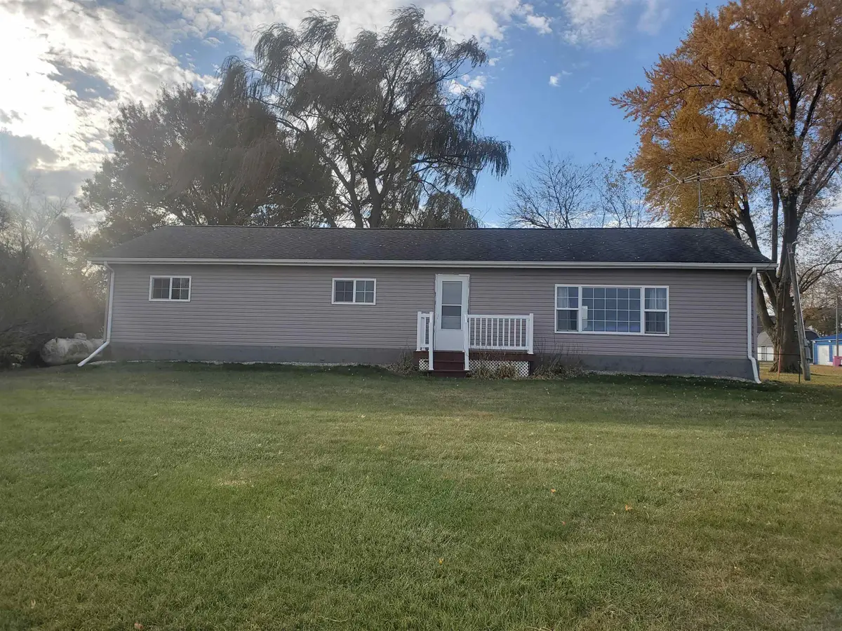 404 Sawyer Street, Stout, IA 50673 - Image #1