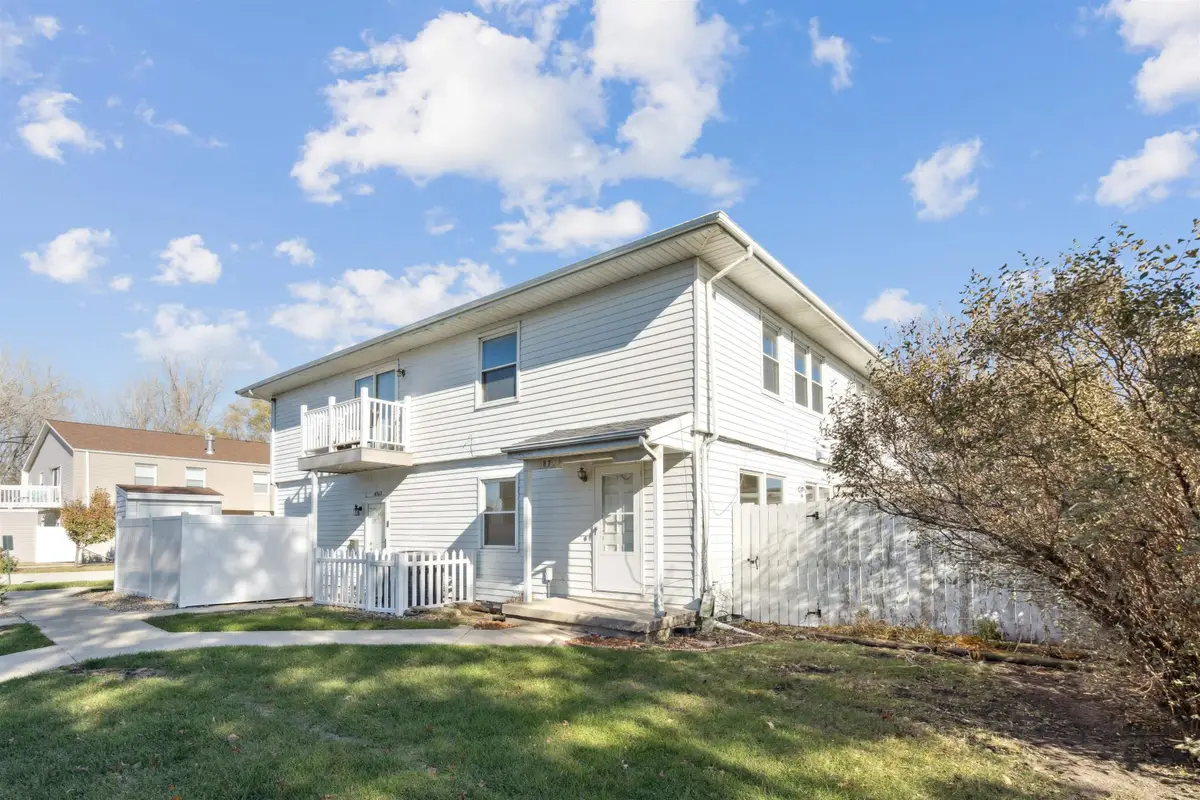 4870 Harmony Place, Waterloo, IA 50701 - #1