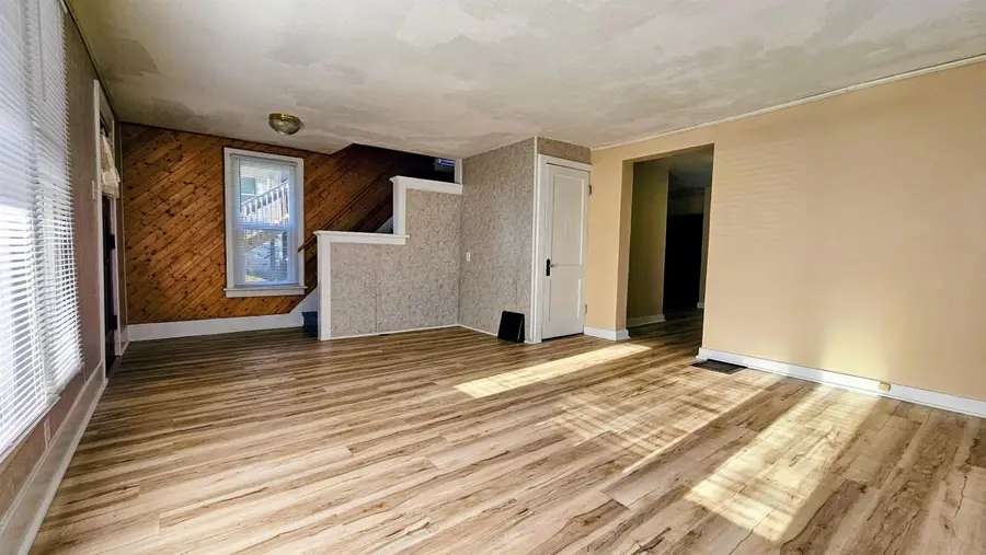 407 Locust, Waterloo, IA 50701 - Image #3