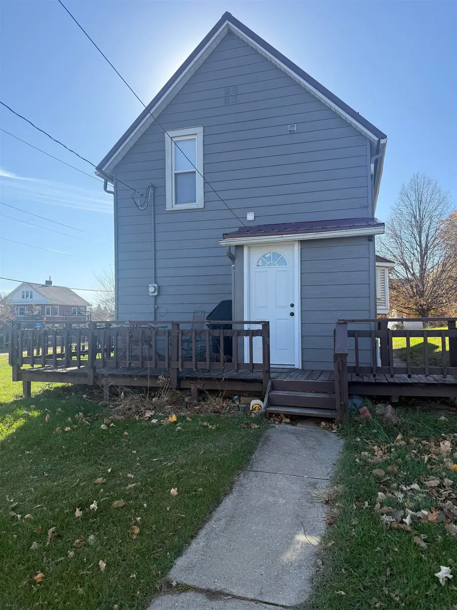 323 Johnston St Street, Gladbrook, IA 50635 - Image #2