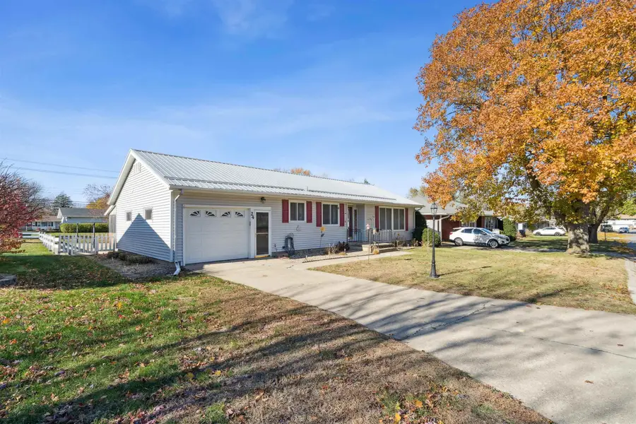 24 12th Ave Se, Oelwein, IA 50662 - Image #2