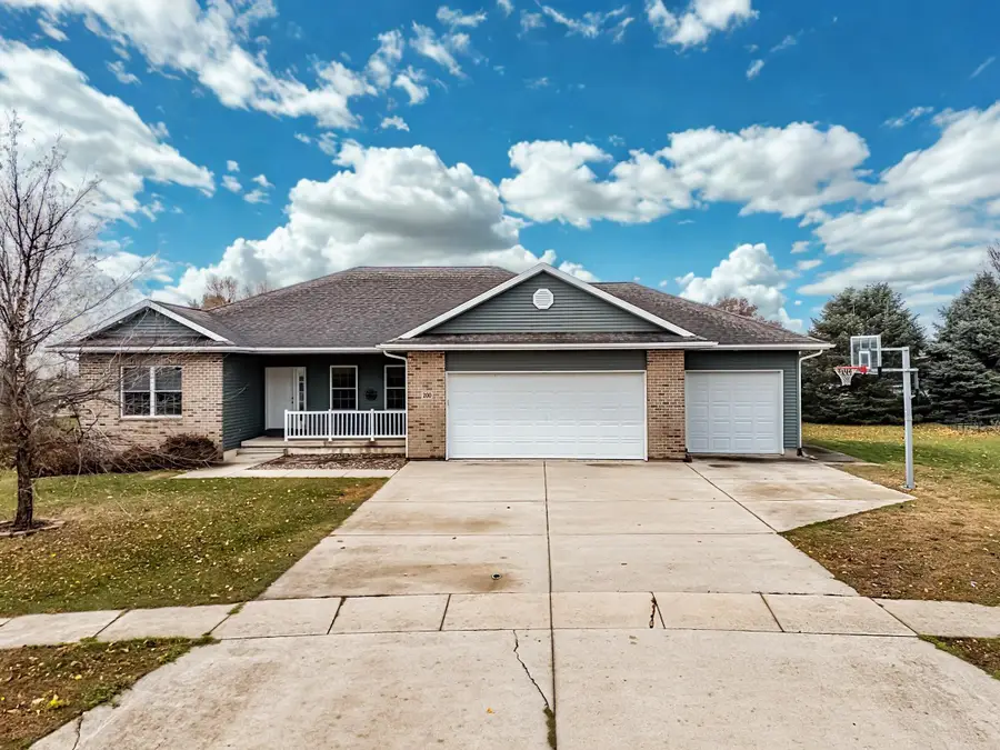 200 Pheasant Lane, Hudson, IA 50643 - Image #2