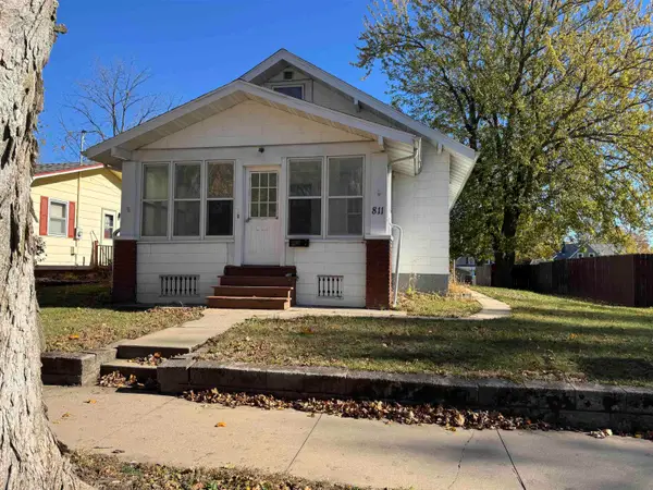 811 NE 1st Avenue, Oelwein, IA 50662