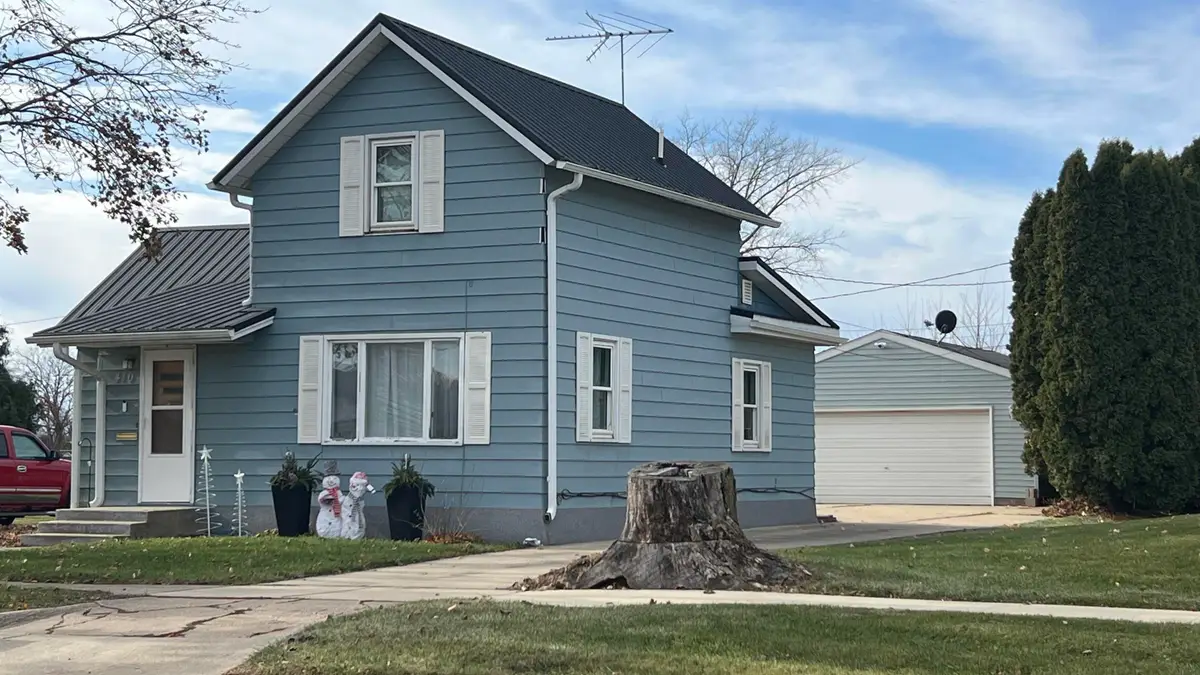 410 N Broadway Avenue, New Hampton, IA 50659 - Image #1