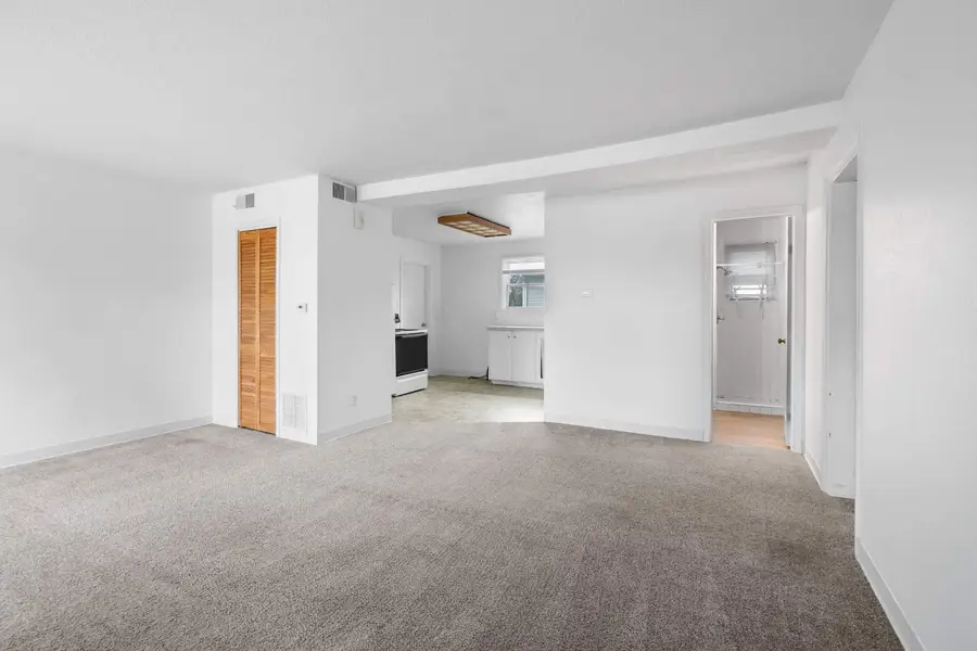 305 Poplar Avenue, Waterloo, IA 50703 - Image #3