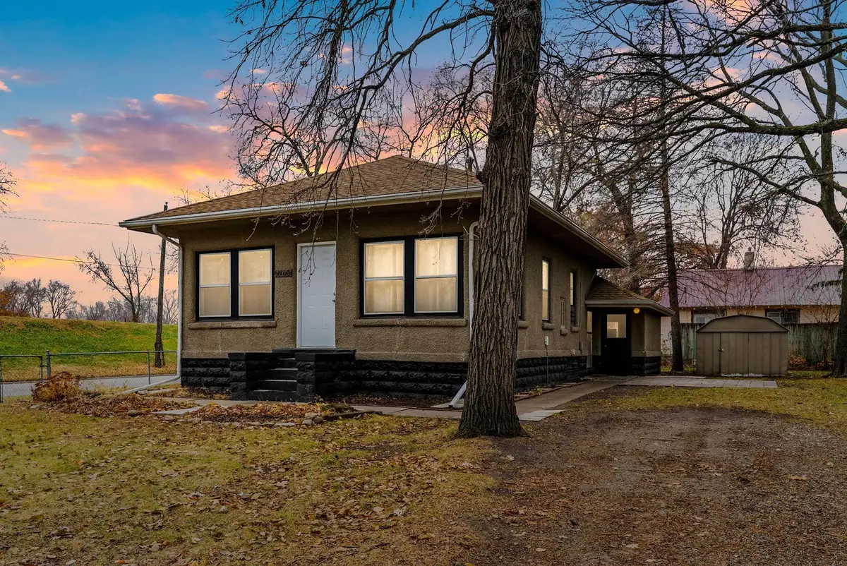 1162 Kern Street, Waterloo, IA 50703 - Image #1