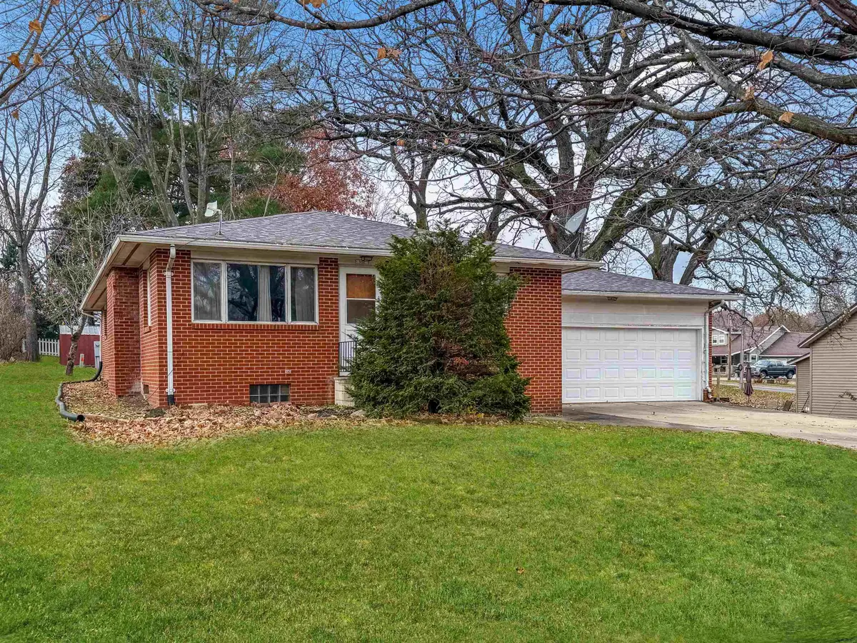 502 Mill Street, Traer, IA 50675 - Image #1