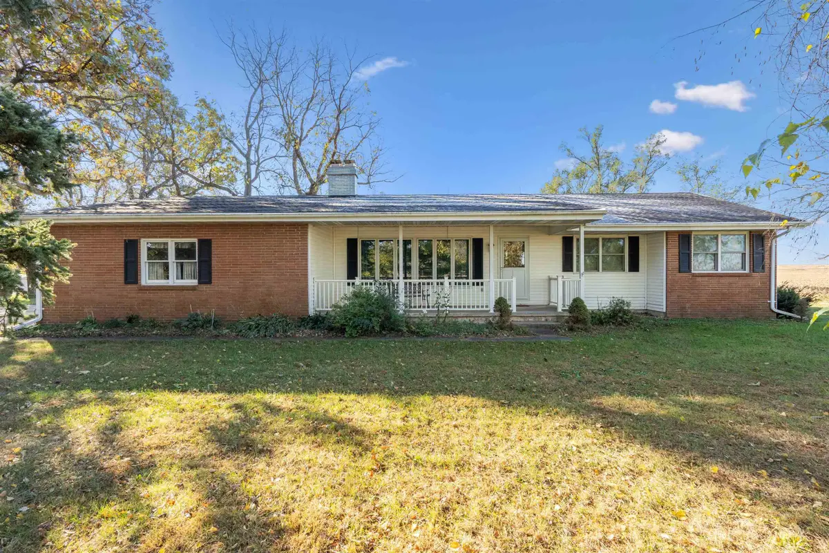 1836 105th St, Hazleton, IA 50641 - Image #1