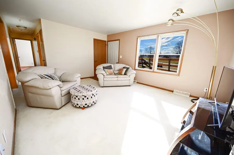 205 SE 2nd Street, Hopkinton, IA 52237 - Image #3