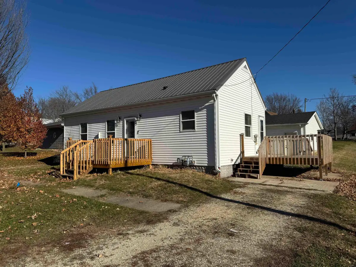 109 S Hilton, Clarksville, IA 50619 - Image #1