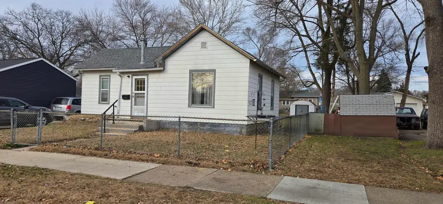 137 French Street, Waterloo, IA 50703 - Image #2