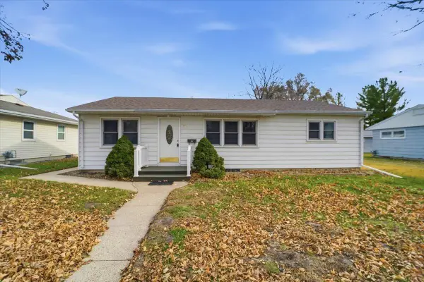 721 SE 4th Street, Waverly, IA 50677