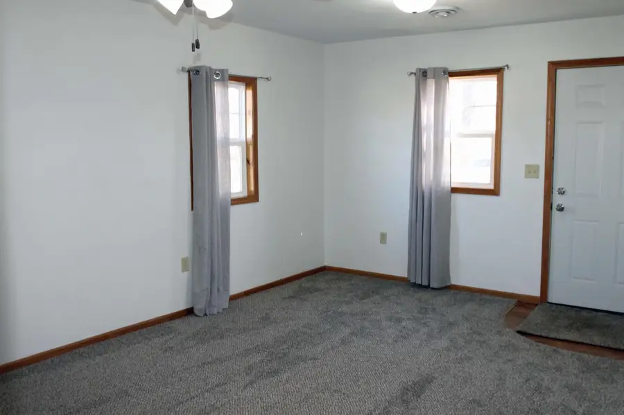 302 West Street, New Hartford, IA 50660 - Image #2