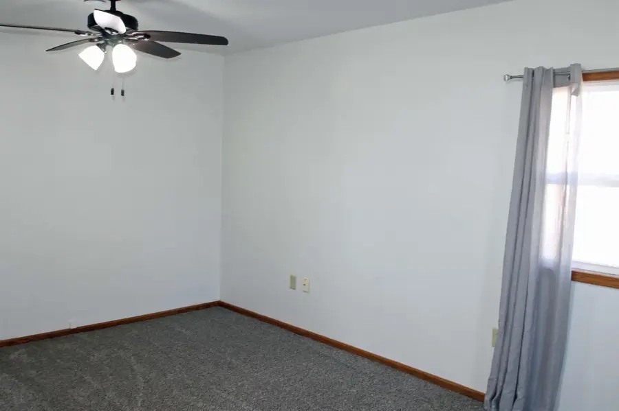 302 West Street, New Hartford, IA 50660 - Image #3