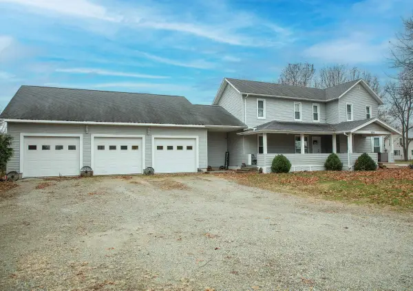 104 E Weare Street, Clarksville, IA 50619