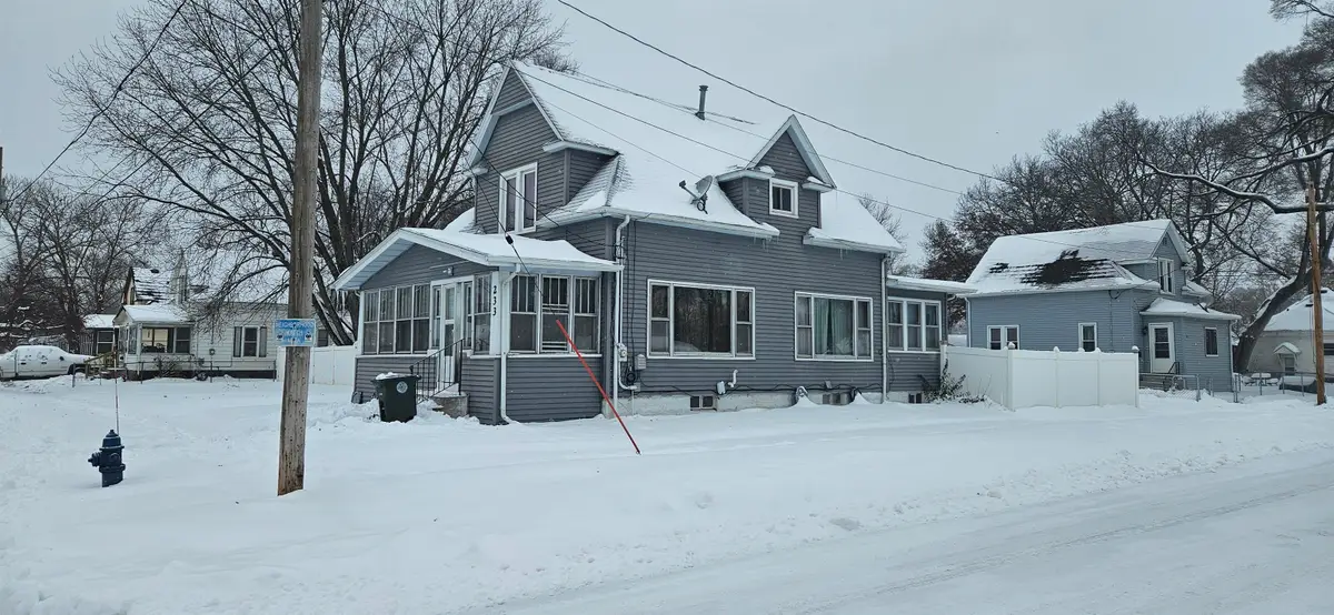 233 Quincy, Waterloo, IA 50703 - #1