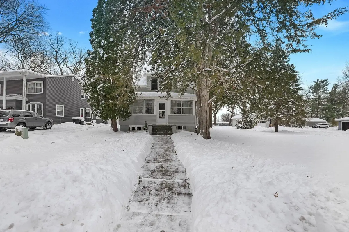 1623 Grand Boulevard, Cedar Falls, IA 50613 - Image #1