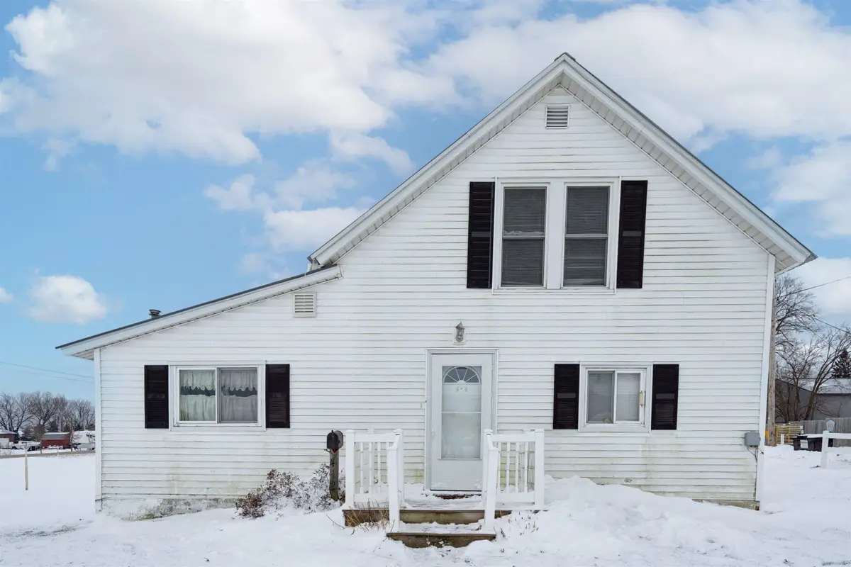 412 Warren Street, Aurora, IA 50607 - Image #1