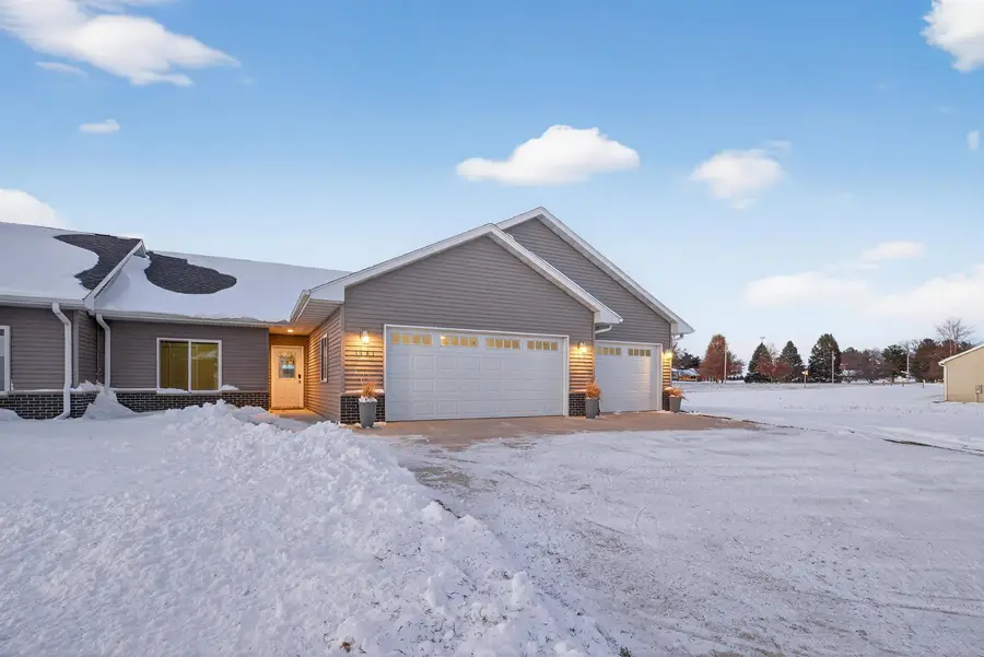 1131 Lozmar Lane, Shell Rock, IA 50670 - Image #2