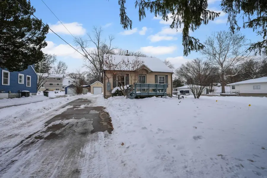 2523 Cedar Heights Drive, Cedar Falls, IA 50613 - Image #2