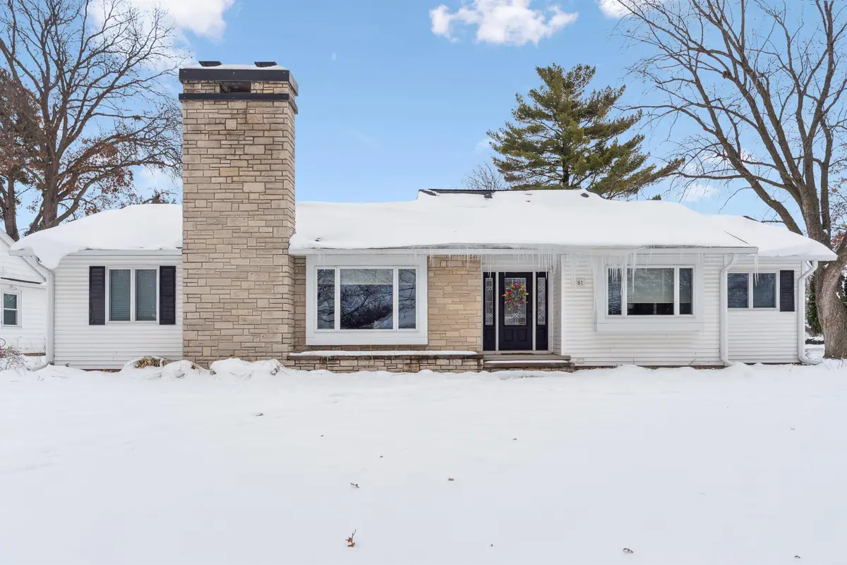 581 Sheridan Road, Waterloo, IA 50701 - Image #1