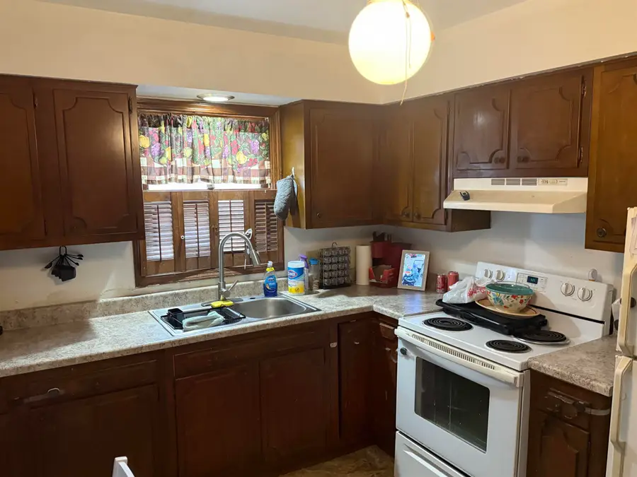 114-116 Sunset Road #2, Waterloo, IA 50701 - Image #3