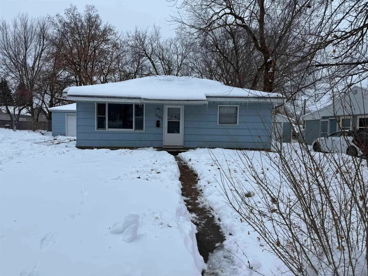 1101 Littlefield Road, Waterloo, IA 50701 - Image #1