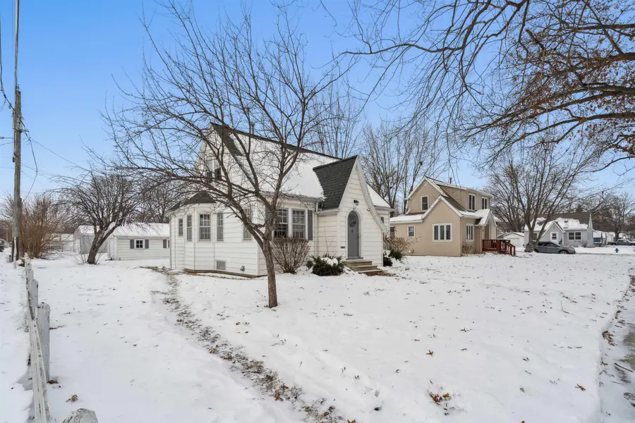 817 Grandview Avenue, Waterloo, IA 50703 - Image #2