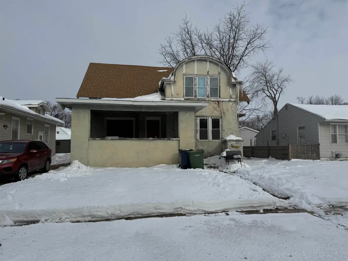 1116 W Mullan Avenue, Waterloo, IA 50701 - Image #1