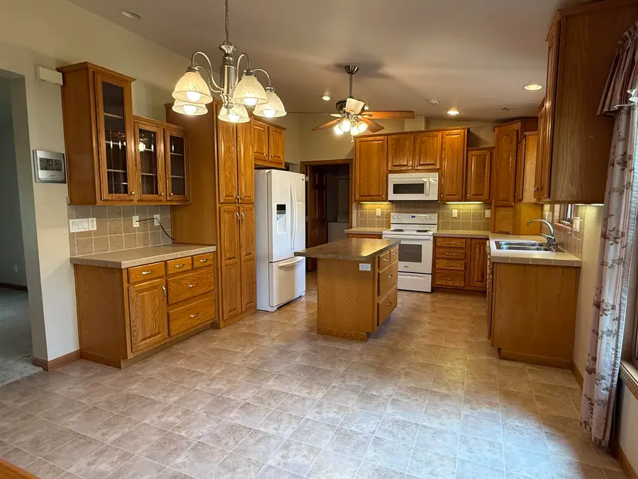 1107 Freeman Street, Charles City, IA 50616 - Image #2