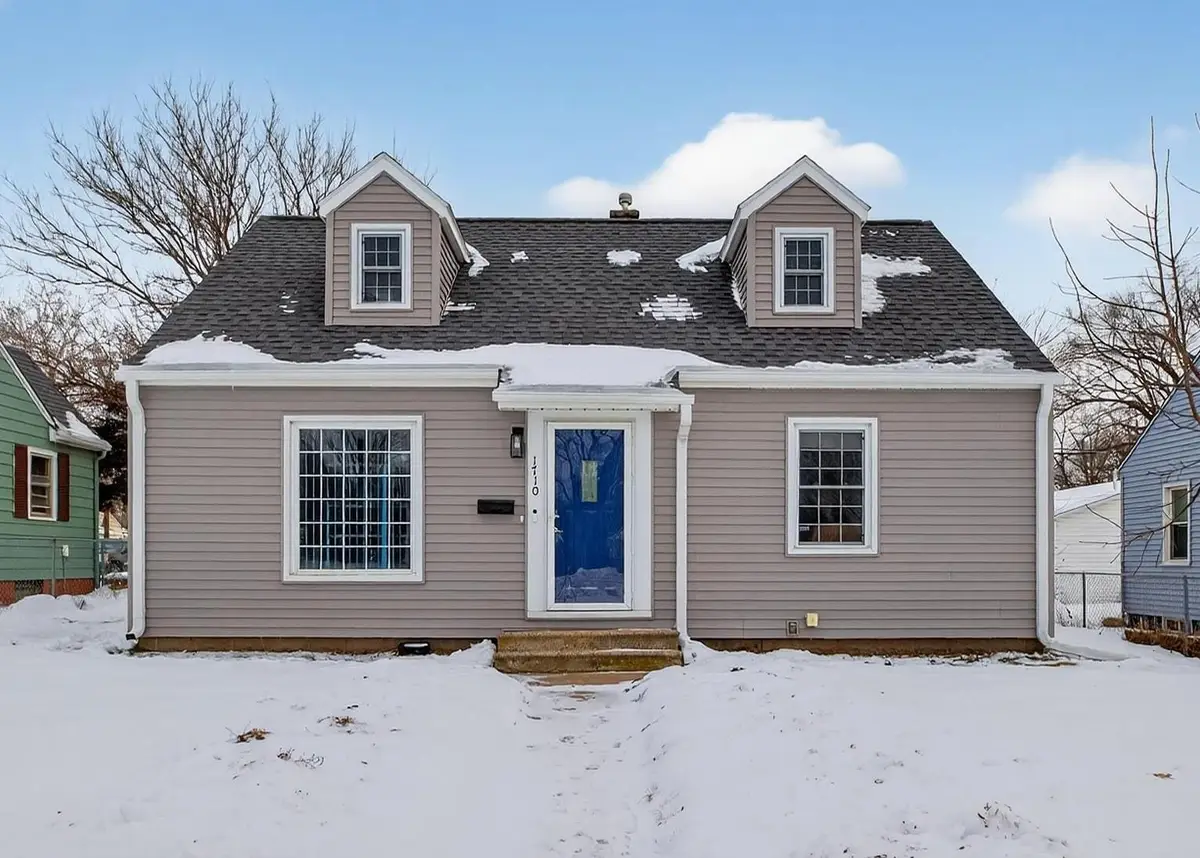 1710 Logan Avenue, Waterloo, IA 50703 - Image #1