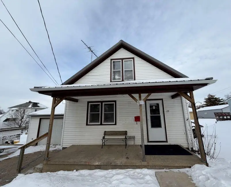 22 SE 3rd Avenue, Waukon, IA 52172 - Image #1