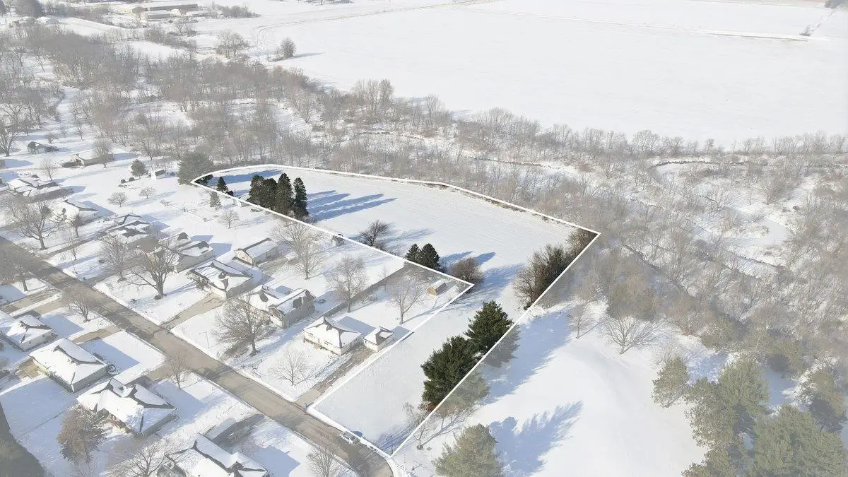 730 Iowa Street, Denver, IA 50622 - Image #1