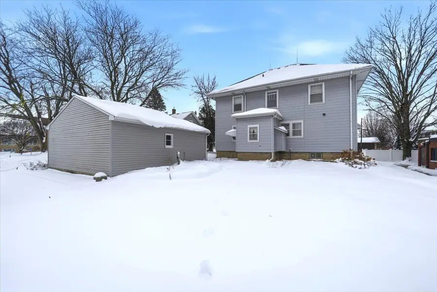 230 Washington Street, Denver, IA 50622 - Image #3