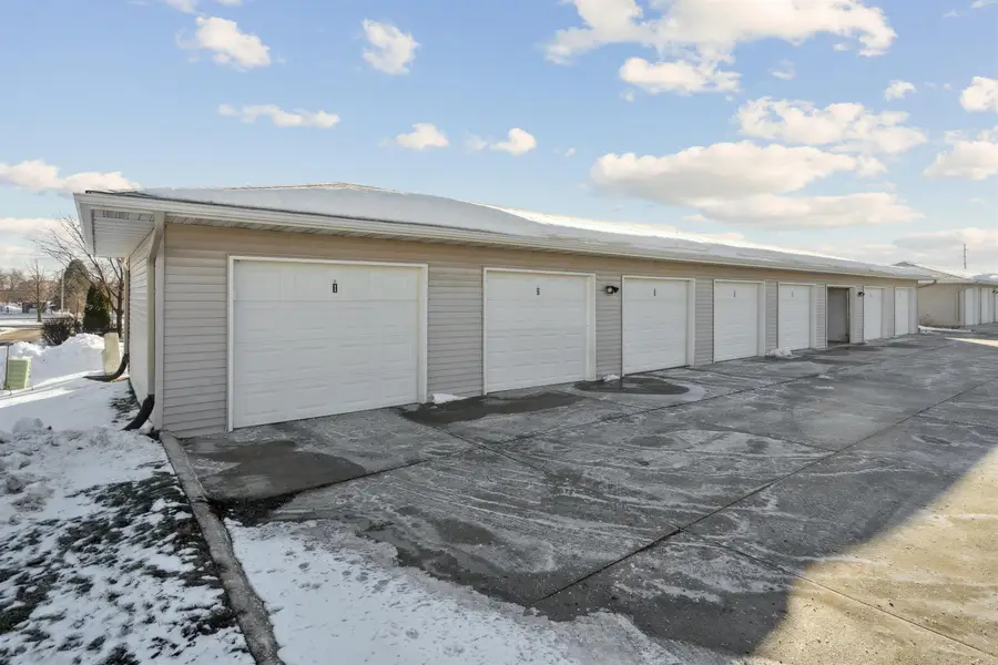 3705 Pheasant Lane #2, Waterloo, IA 50701 - Image #3