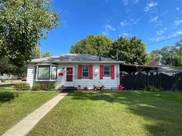 401 Dearborn Ave Avenue, Waterloo, IA 50703