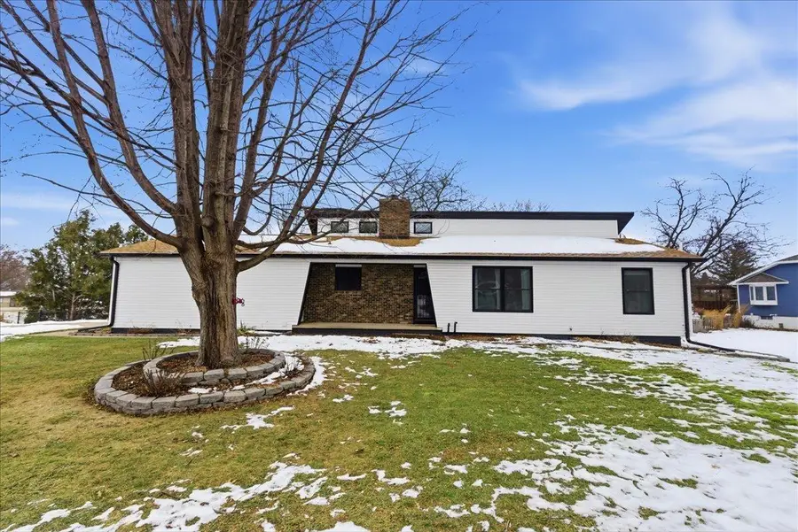 89 3rd St Street, Hudson, IA 50643 - Image #2