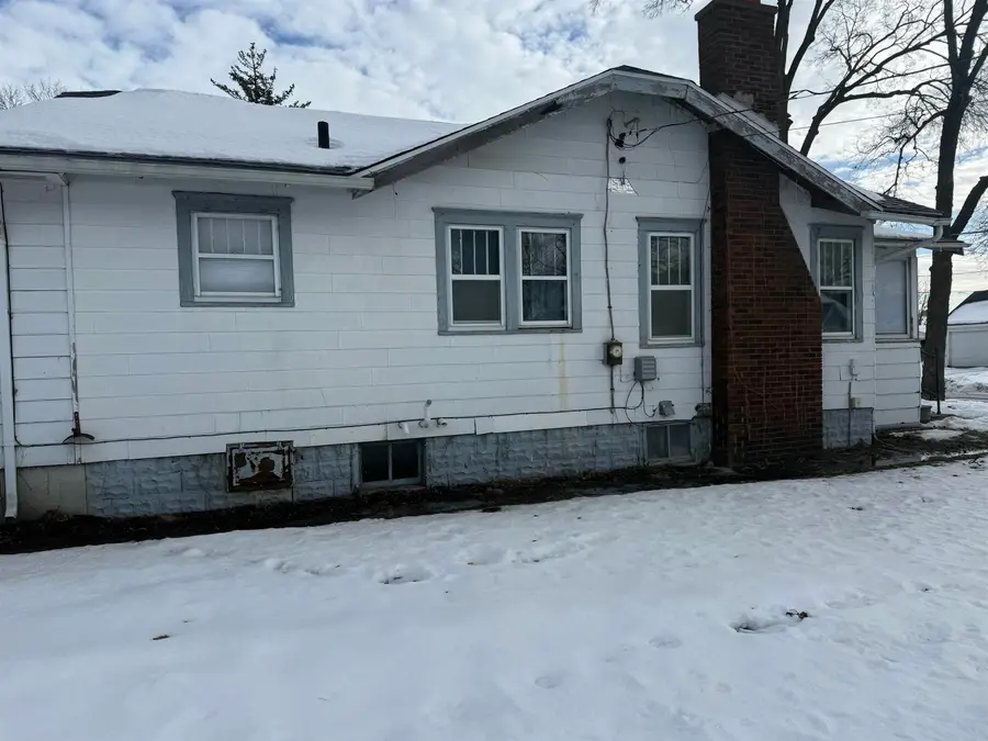 303 E Arlington Street, Waterloo, IA 50703 - Image #3