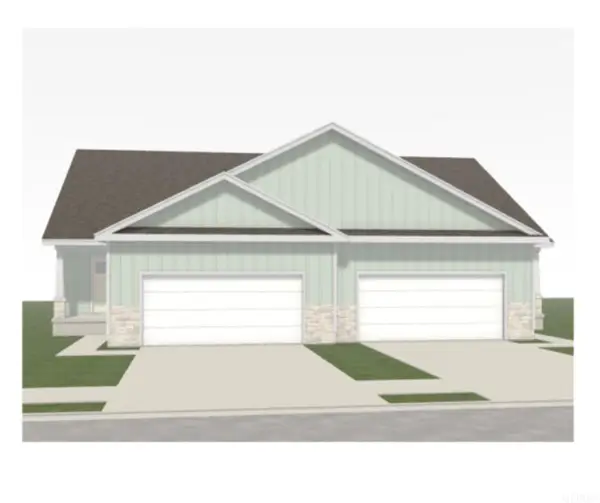 1214 Rock Ridge Cir Circle, Waverly, IA 50677