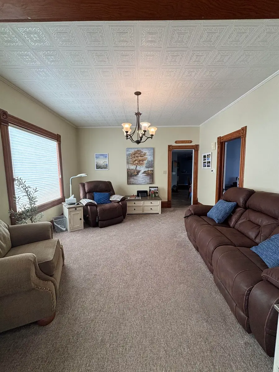 203 NE 1st Avenue, West Bend, IA 50597 - Image #2